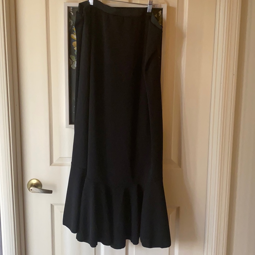Women’s Plus 3X Long Black Skirt NWOT
